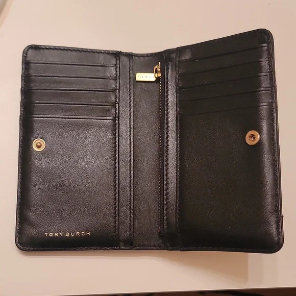 Tory Burch KIRA Chevron Quilted Lamb Leather Bi-Fold Wallet 🩷 - Picture 2 of 12